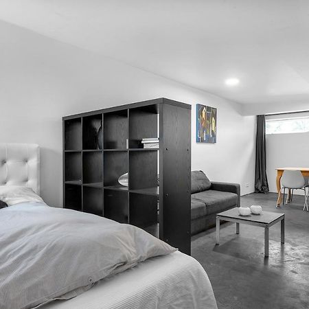 Lovely Studio Apartment With Hot Tub Reykjavík Dış mekan fotoğraf